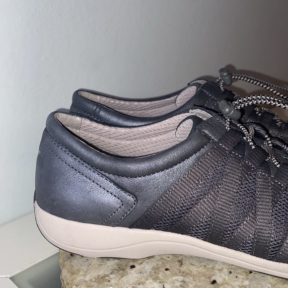 Women's Dansko Honor Charcoal/Metallic Leather Shoe-Size 41 (US 10.5-11) - Picture 3 of 12